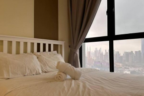 KLCC view Luxury family suites